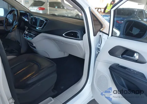 2020 Chrysler Pacifica Touring L from USA, damaged, VIN 2C4RC1BG7LR114635